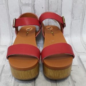 Brand New Platform Sandal Shoe